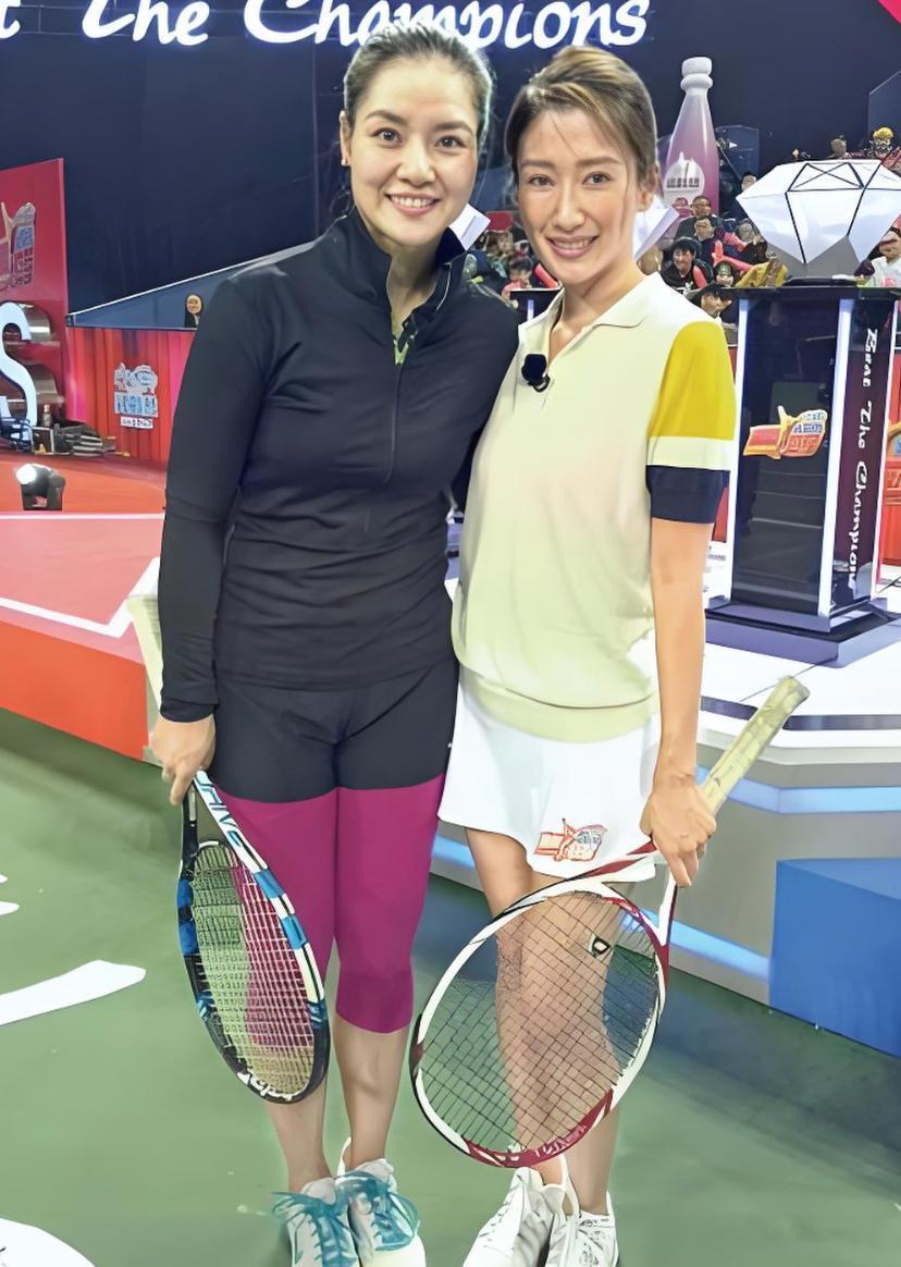  业余网球赛场的冠军密码：谢婷婷的技术拆解与训练体系 体育新闻