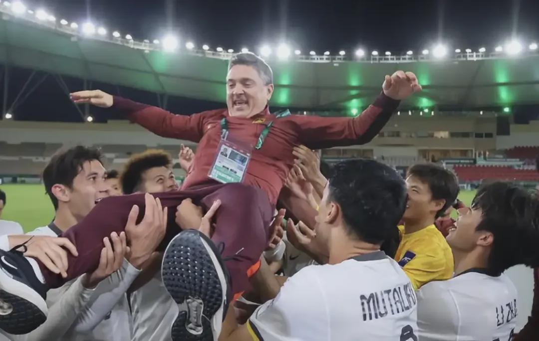  【深度解析】从战术矩阵视角：为何西班牙宁愿选择伊拉克而非中国男足 体育新闻