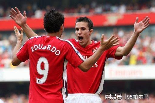  【技术档案】从750万英镑到禁区幽灵：爱德华多断腿事件的技术复盘与职业轨迹分析 体育新闻